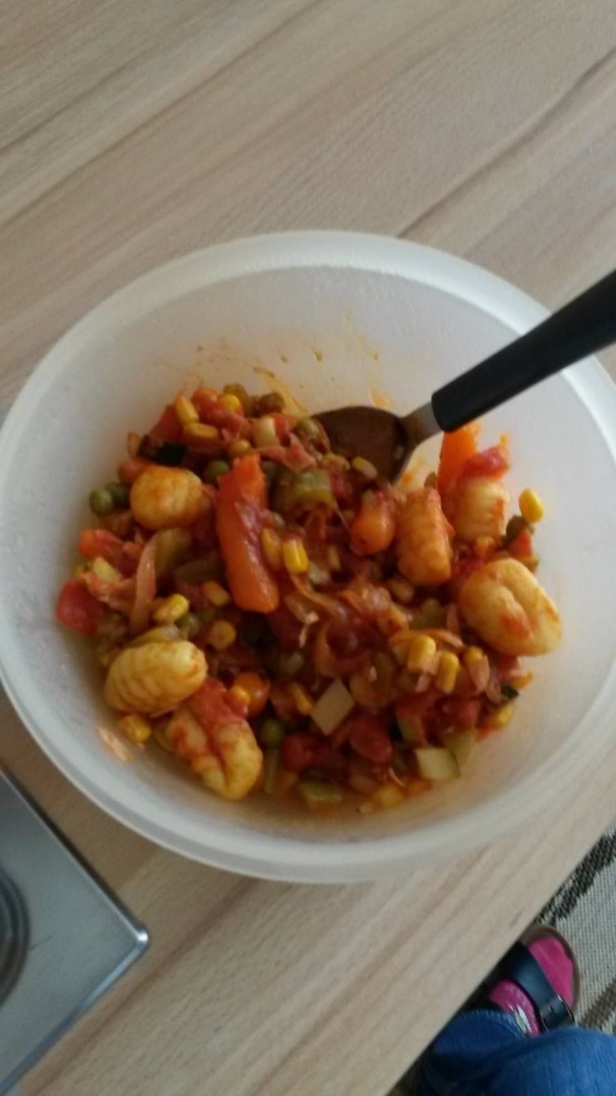 Gnocchi mit Schinken und Gemüse Rezept - ichkoche.ch Gnocchi mit Schinken und Gemüse Rezept - ichkoche.ch