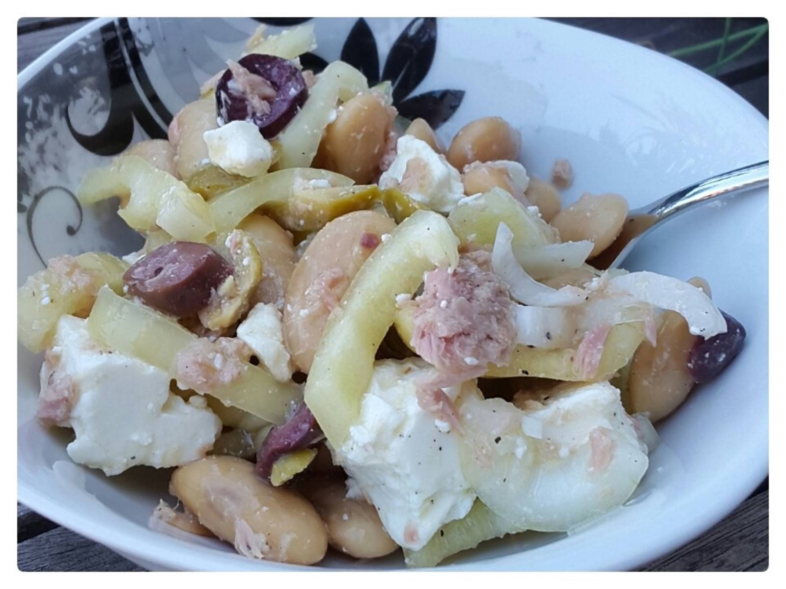 Bohnensalat mit Thunfisch und Feta