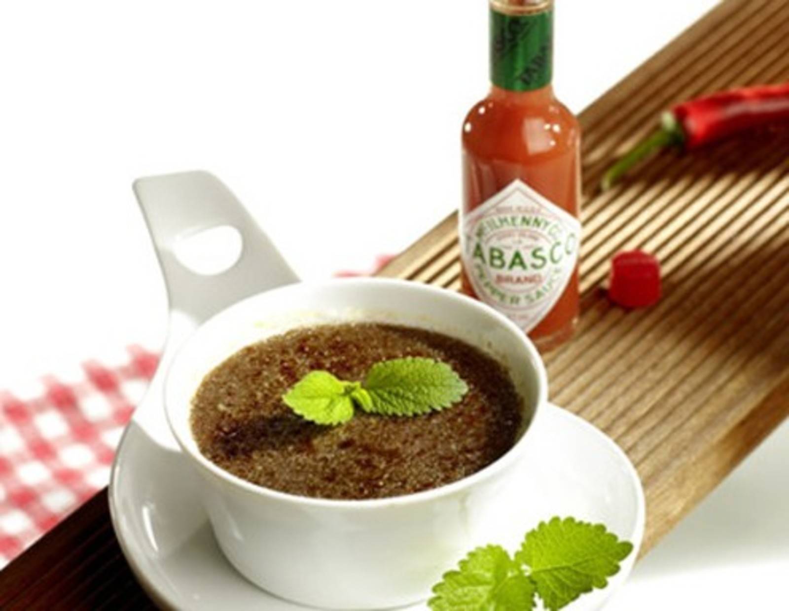 Chili-Nougat Crème brûlée Rezept