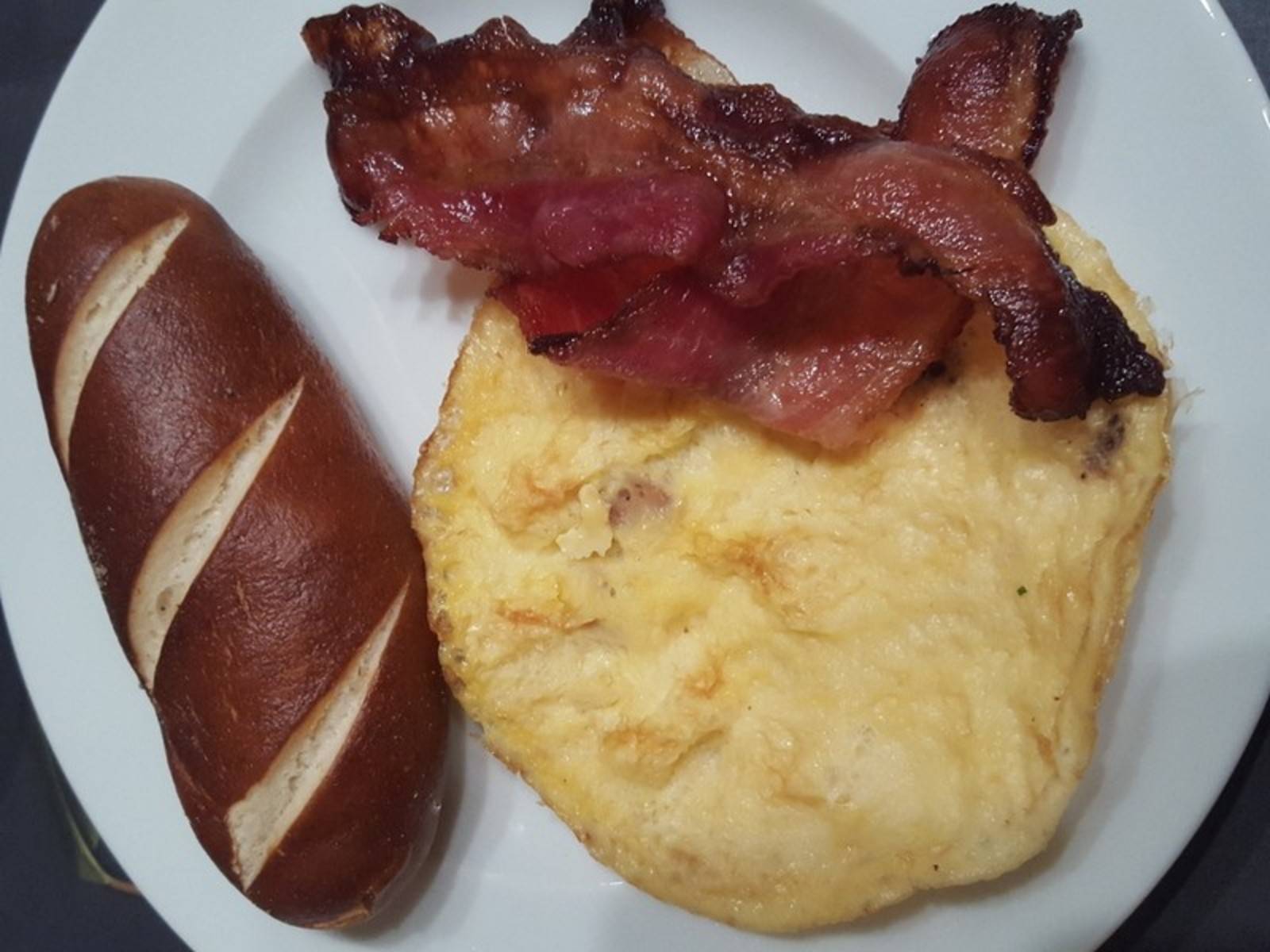 Paprika-Speck-Omelett