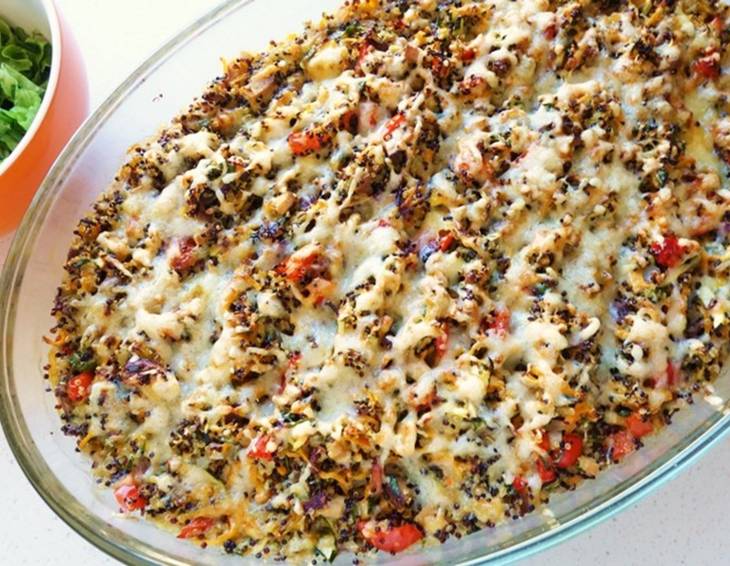 Quinoa-Gemüse-Gratin mit Räuchertofu
