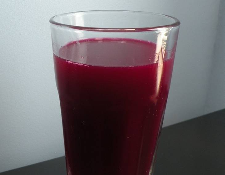 Rübensmoothie mit Apfel