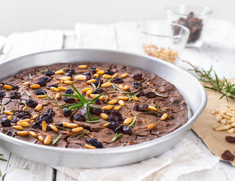 Toskanischer Castagnaccio Toskanischer Castagnaccio