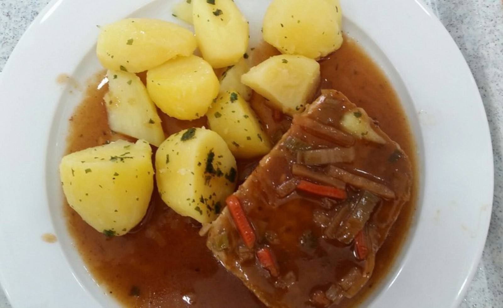 Faschierter Braten