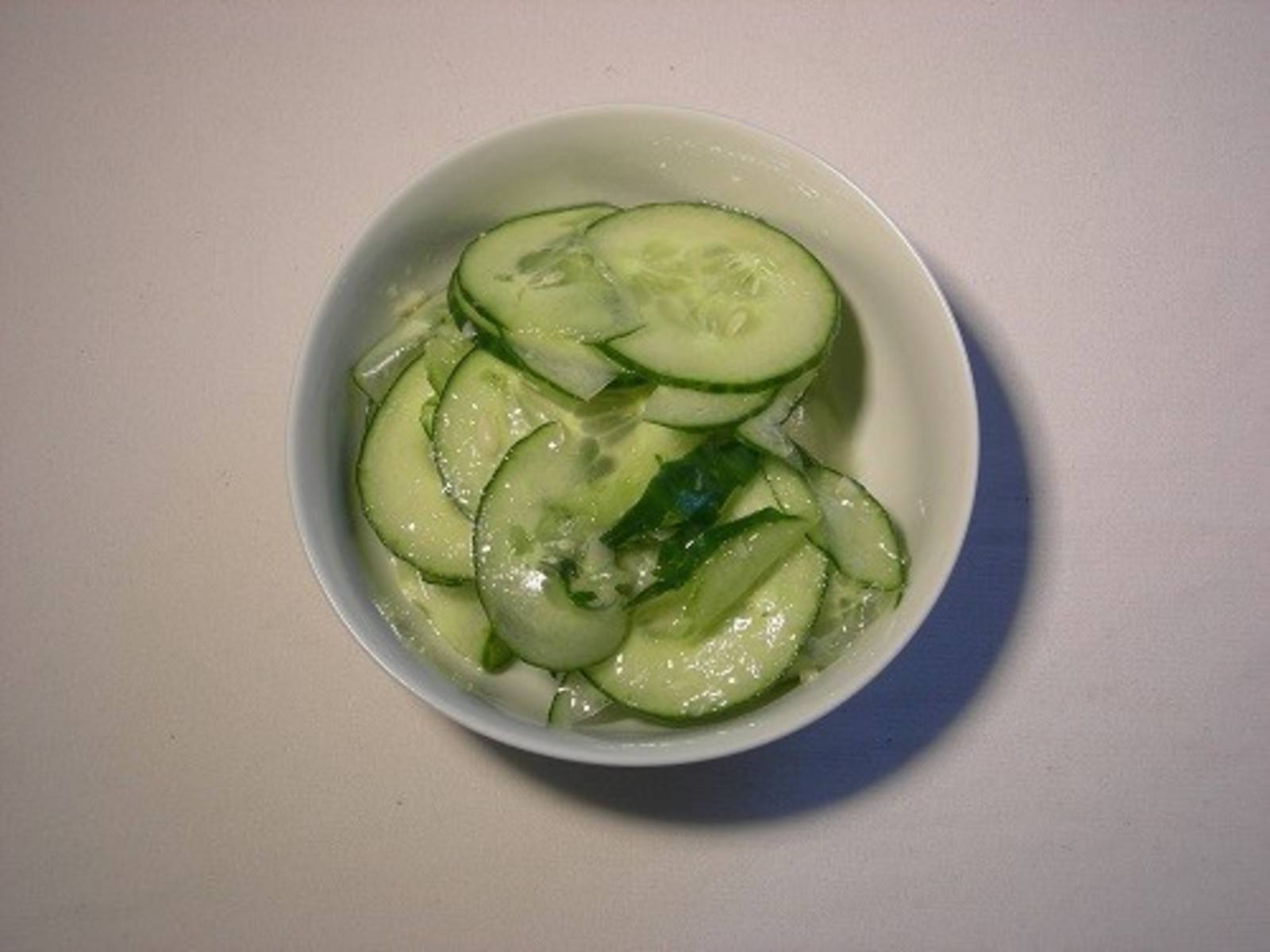 Gurkensalat Rezept - ichkoche.de Gurkensalat Rezept - ichkoche.de