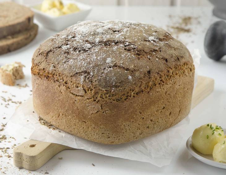 Würziges Bauernbrot aus der Heißluftfritteuse