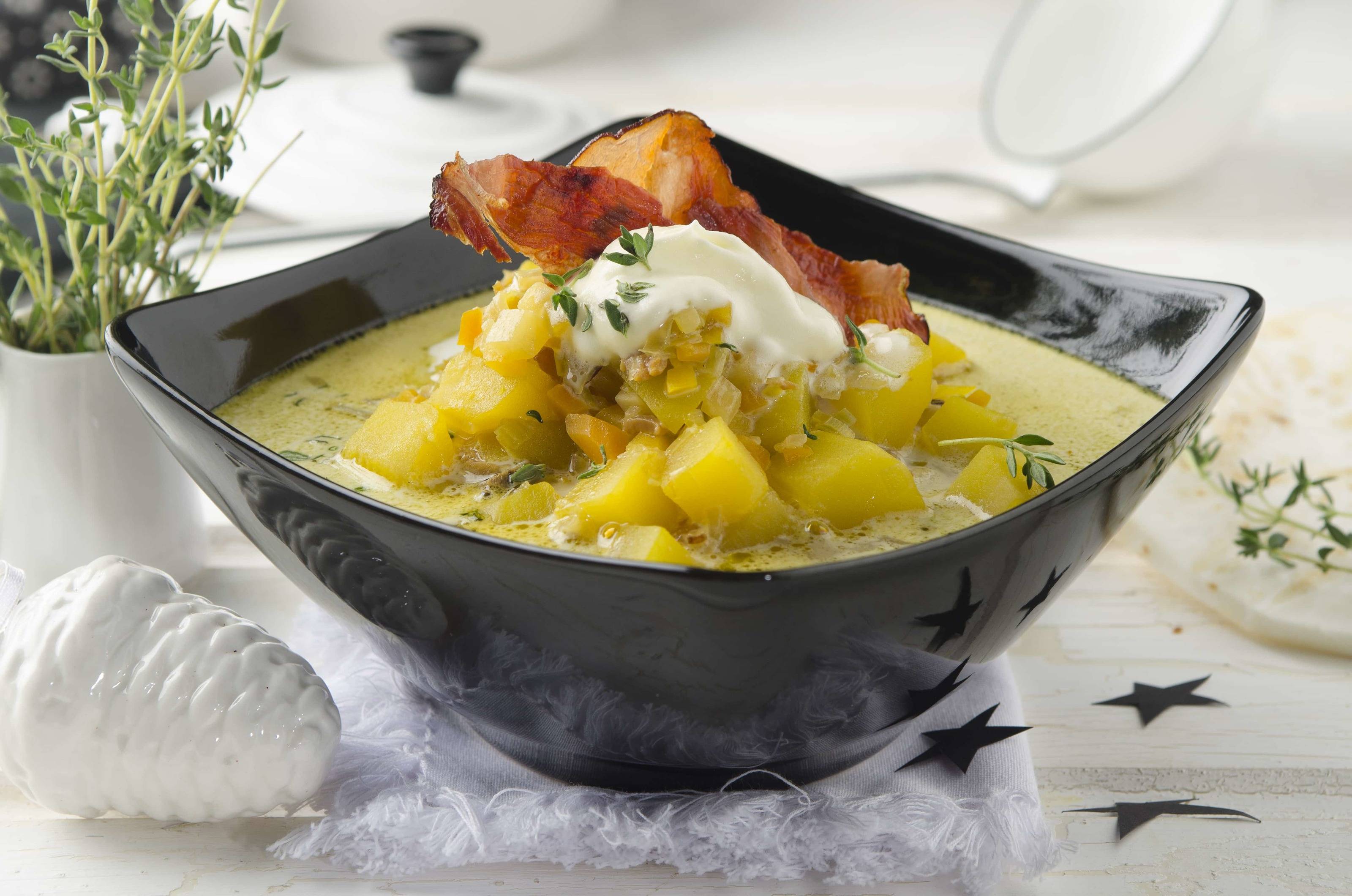 Erdäpfel-Gemüsesuppe mit Schwarzwälder Schinken Rezept