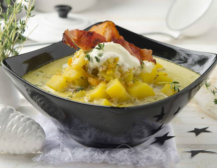 Erdäpfel-Gemüsesuppe mit Schwarzwälder Schinken