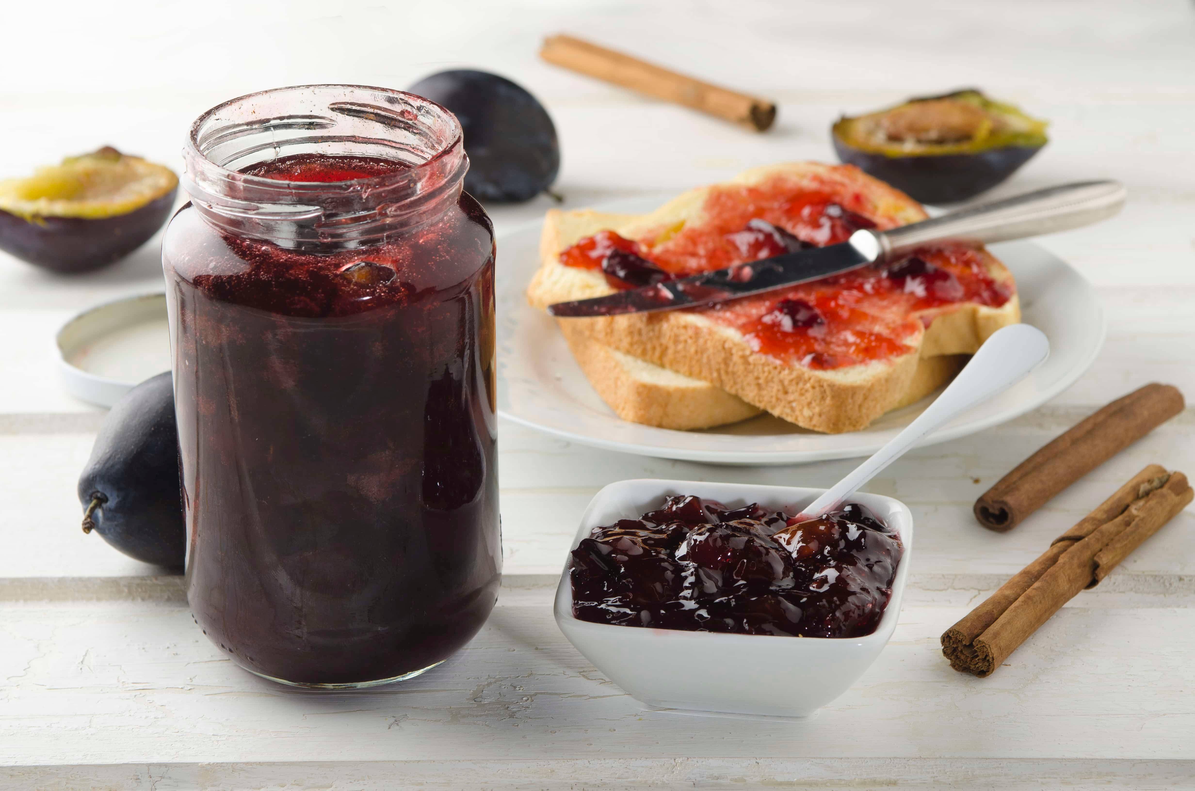 Rotwein-Zimt-Zwetschken-Marmelade