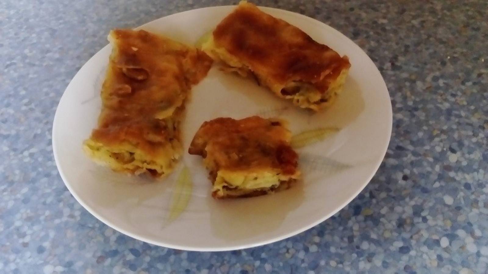 Börek - mit Fetakäse gefüllte Teigtaschen