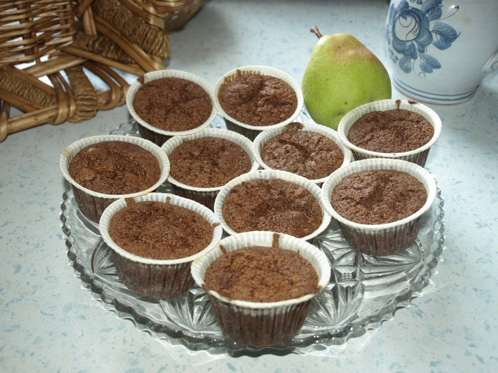 Schoko-Birnen-Muffins ohne Mehl Rezept - ichkoche.de