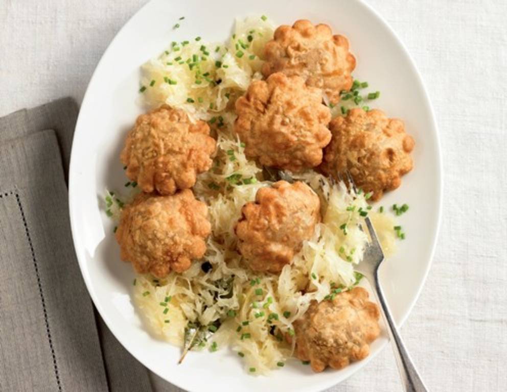 Filzmooser Fleischkrapferl mit Sauerkraut Filzmooser Fleischkrapferl mit Sauerkraut