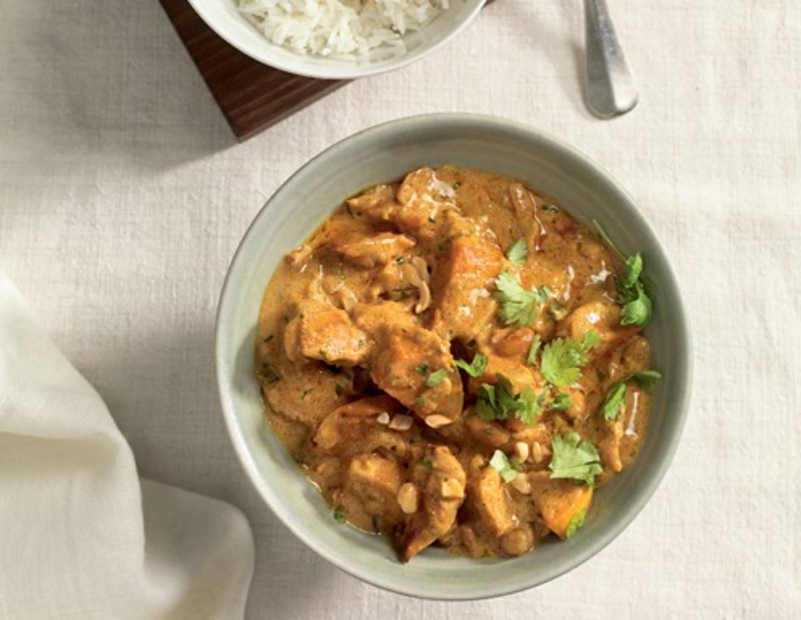 Süßkartoffel-Curry mit Kokos-Erdnuss-Sauce Rezept