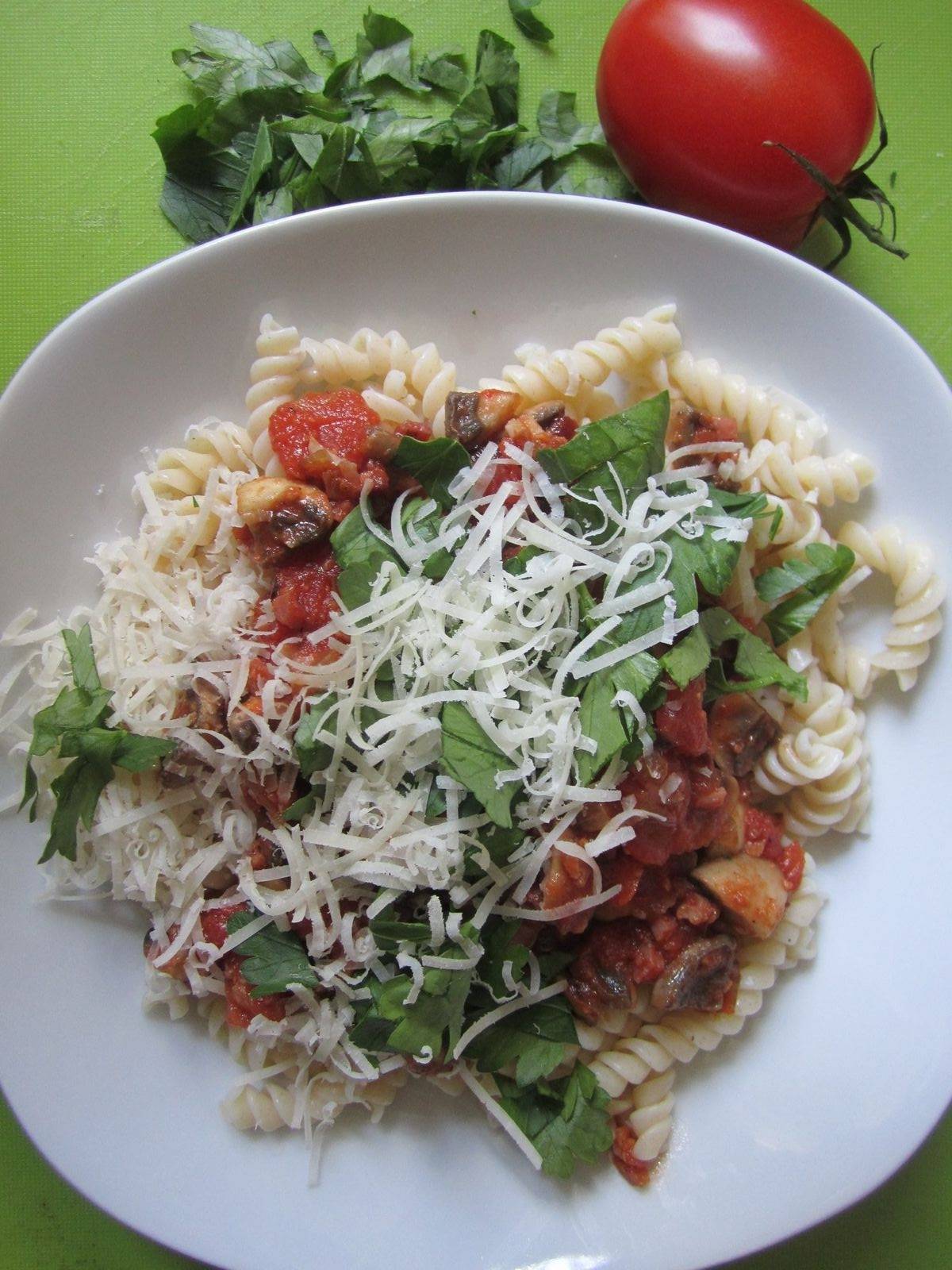 Fusilli Funghi e Pancetta