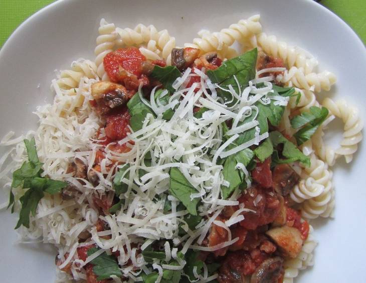 Fusilli Funghi e Pancetta