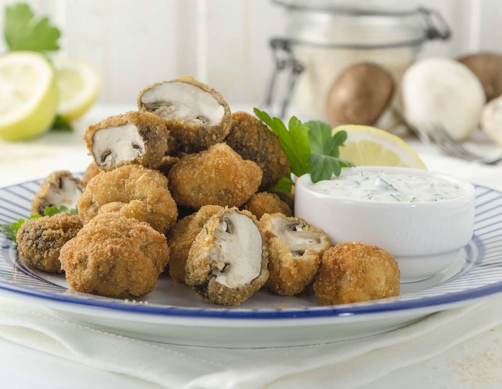 Knusprige Champignons aus der Heißluftfritteuse Knusprige Champignons aus der Heißluftfritteuse