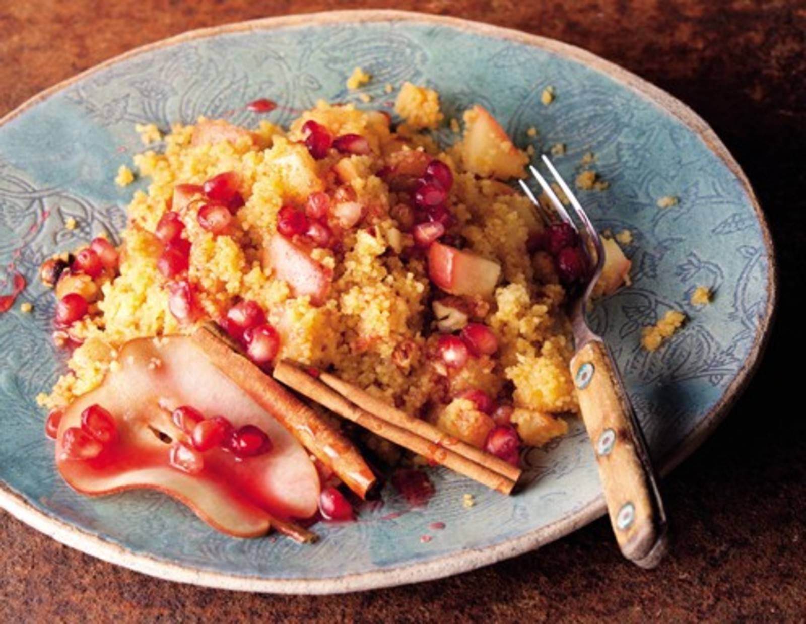 Birnen-Couscous mit Granatapfel Rezept - ichkoche.at