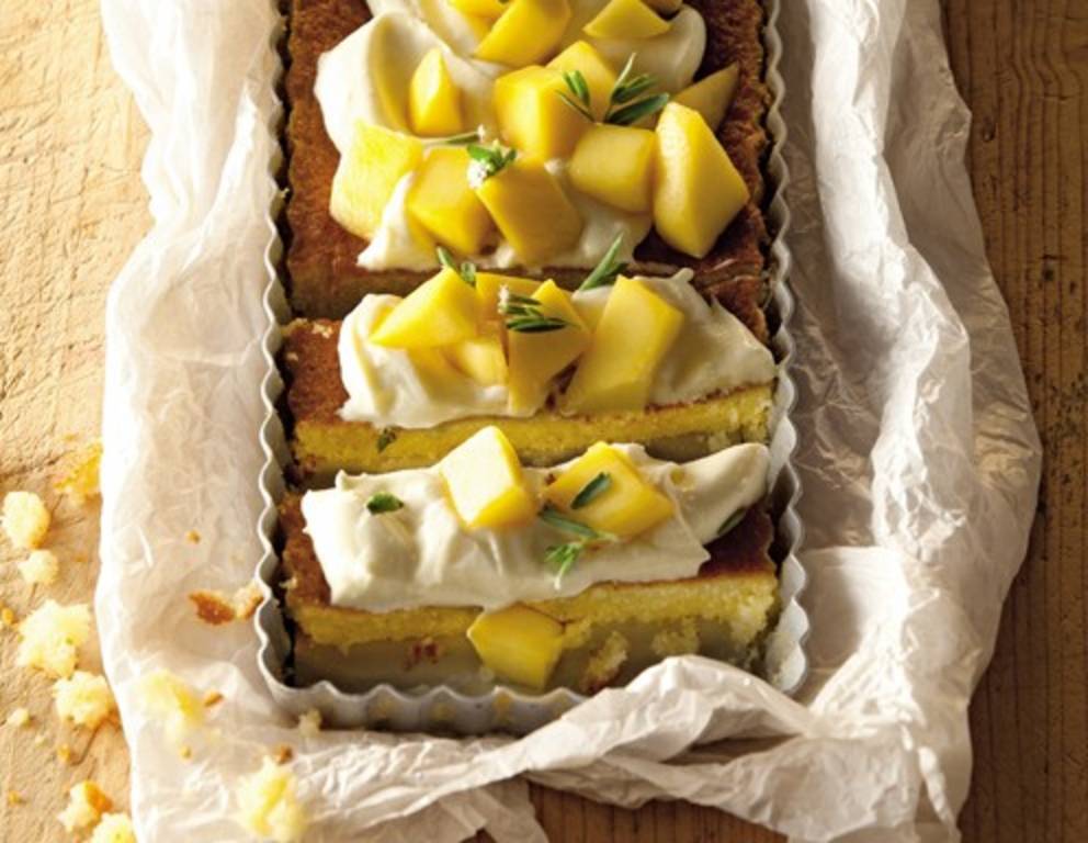 Crème-fraiche-Tarte mit Mango Crème-fraiche-Tarte mit Mango