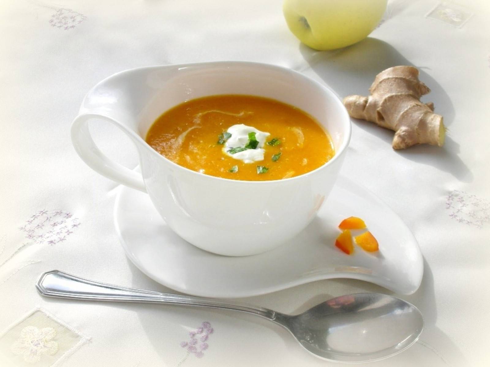 Apfel-Kürbis-Suppe Rezept - ichkoche.at