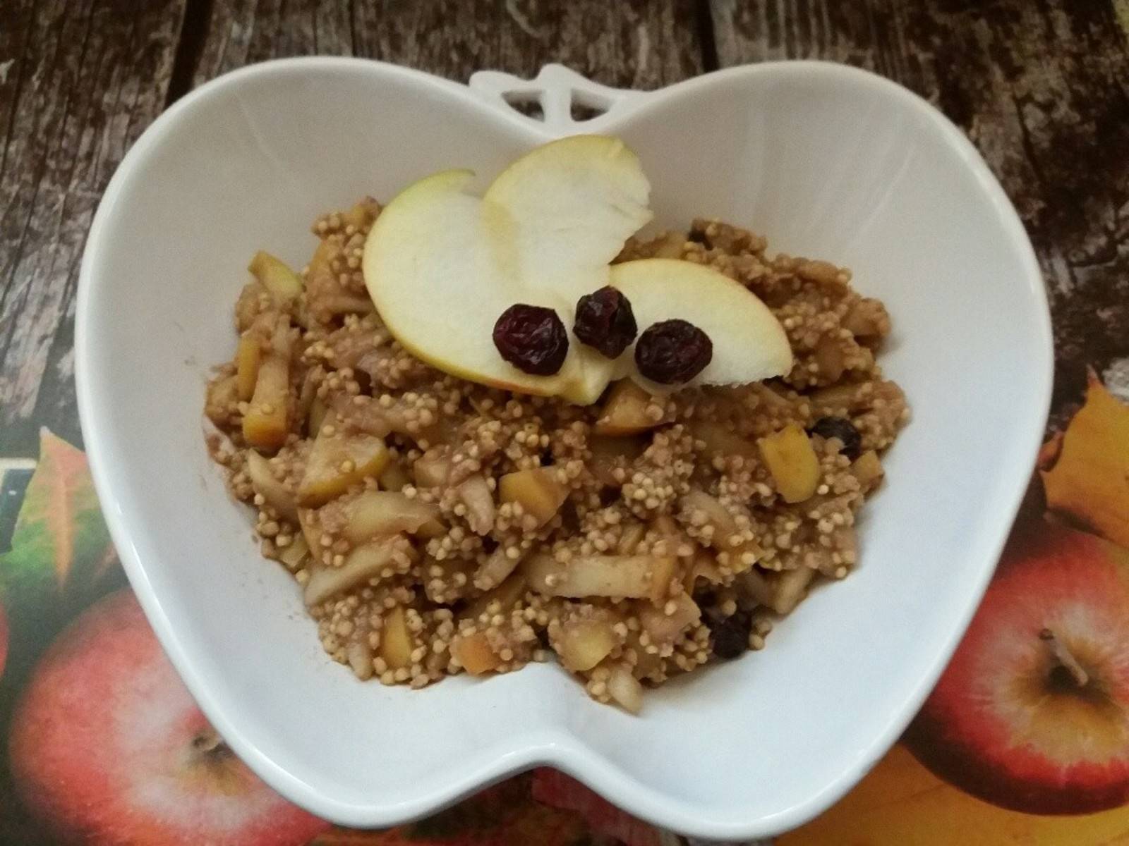 Schoko-Hirsebrei mit Apfel Rezept - ichkoche.de