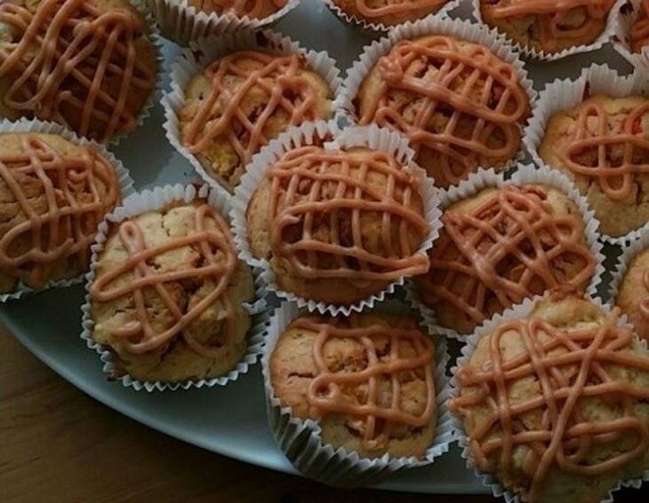 Karamel-Walnuss-Muffins Karamel-Walnuss-Muffins