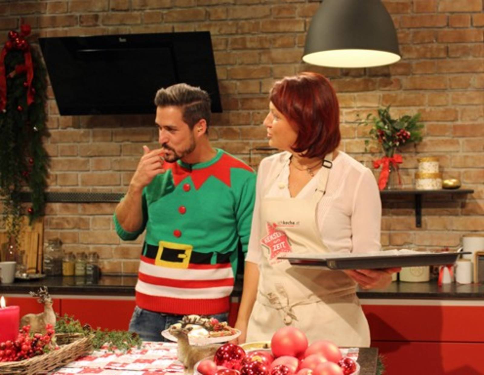 Erwischt! Andi konnte dem Duft der Kekse nicht widerstehen...