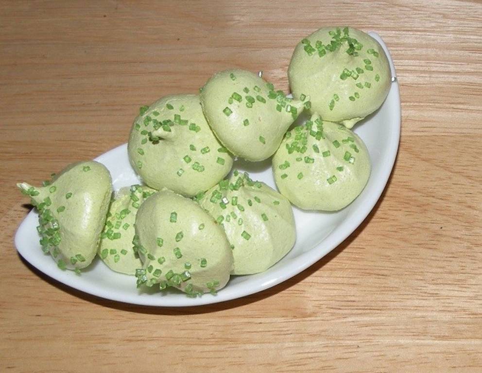 Windbäckerei mit Matcha Windbäckerei mit Matcha