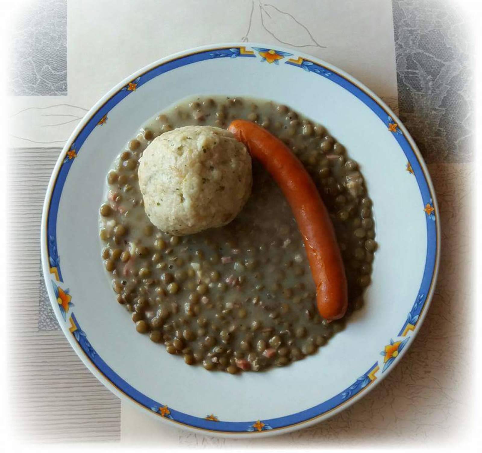 Linsen mit Würsteln