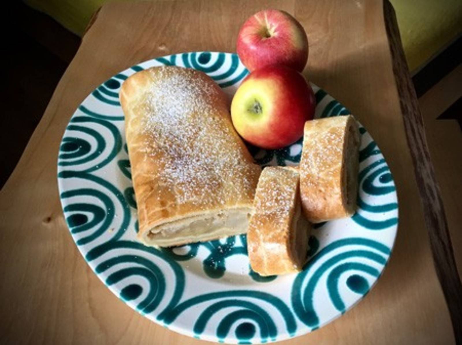 Apfelstrudel Rezept - ichkoche.de