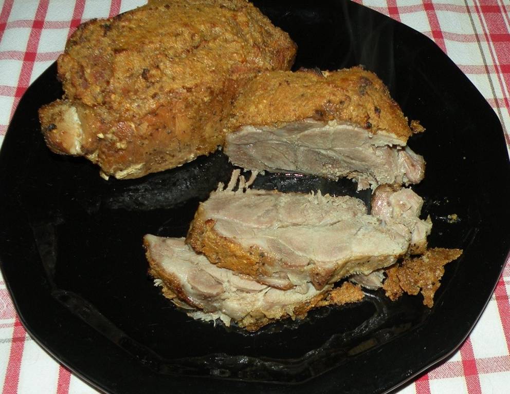 Schweinsbraten mit Honig-Senfkruste Schweinsbraten mit Honig-Senfkruste