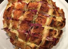 Zupfbrot mit Käse und Speck Zupfbrot mit Käse und Speck