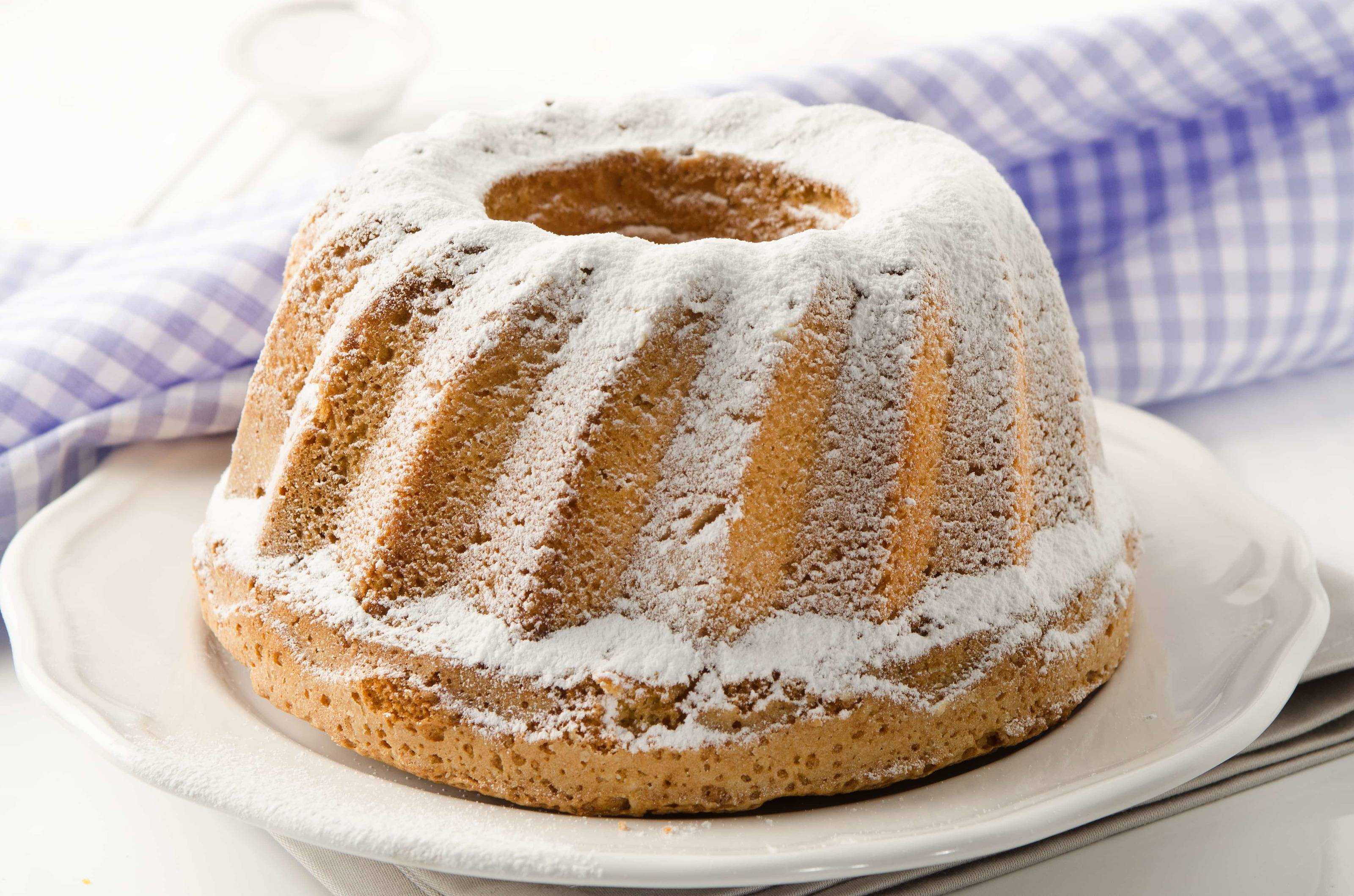 Rosinen-Gugelhupf Rezept