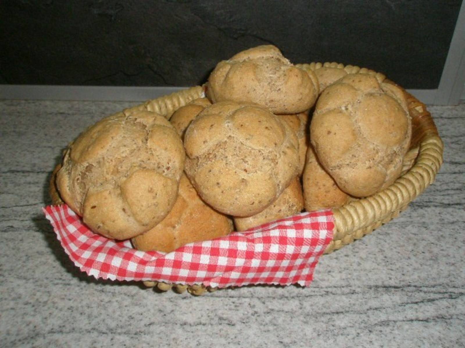 Buttermilchweckerl