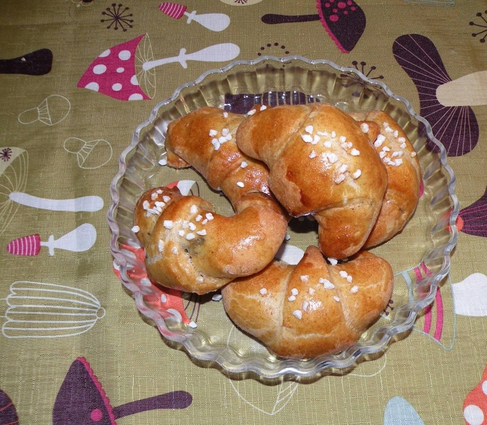 Nusskipferl Rezept - ichkoche.de Nusskipferl Rezept - ichkoche.de