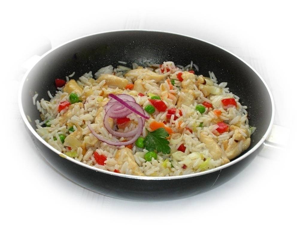 Hühner-Reispfanne Hühner-Reispfanne