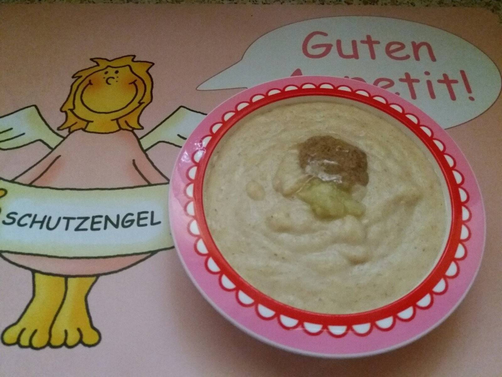 Babyrezept: Dinkelgrießbrei - ichkoche.de Babyrezept: Dinkelgrießbrei - ichkoche.de