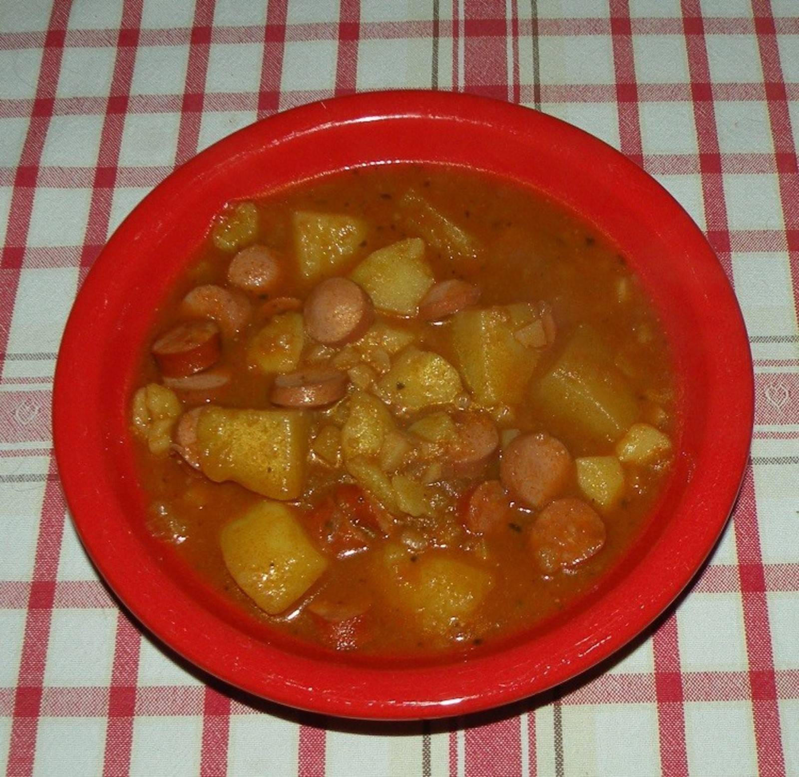 Erdäpfelgulasch Erdäpfelgulasch