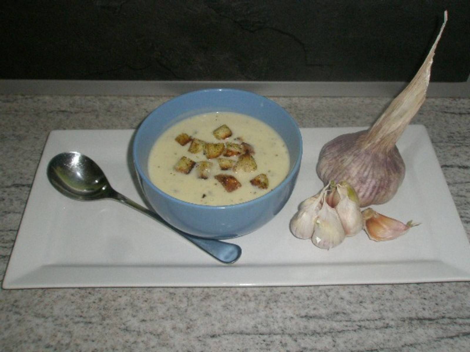 Knoblauch Käsesuppe