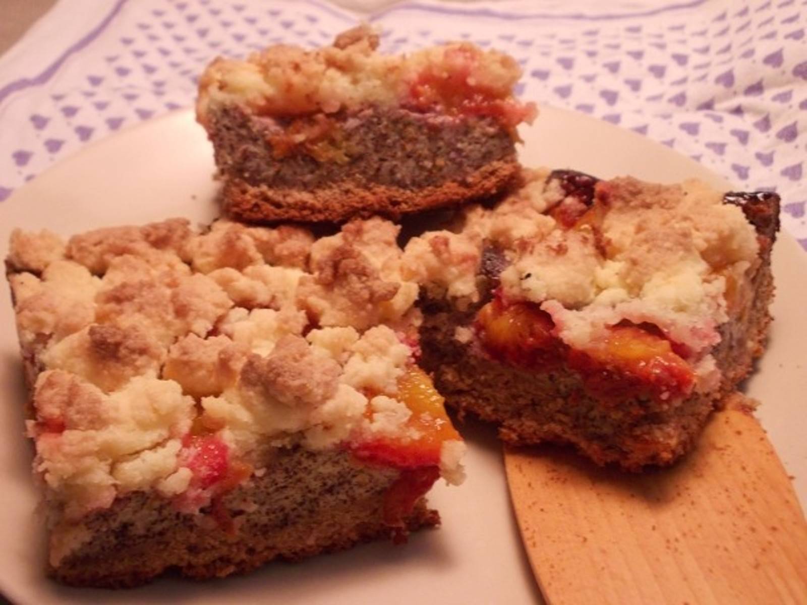 Zwetschkenkuchen mit Mohntopfen Rezept - ichkoche.de Zwetschkenkuchen mit Mohntopfen Rezept - ichkoche.de