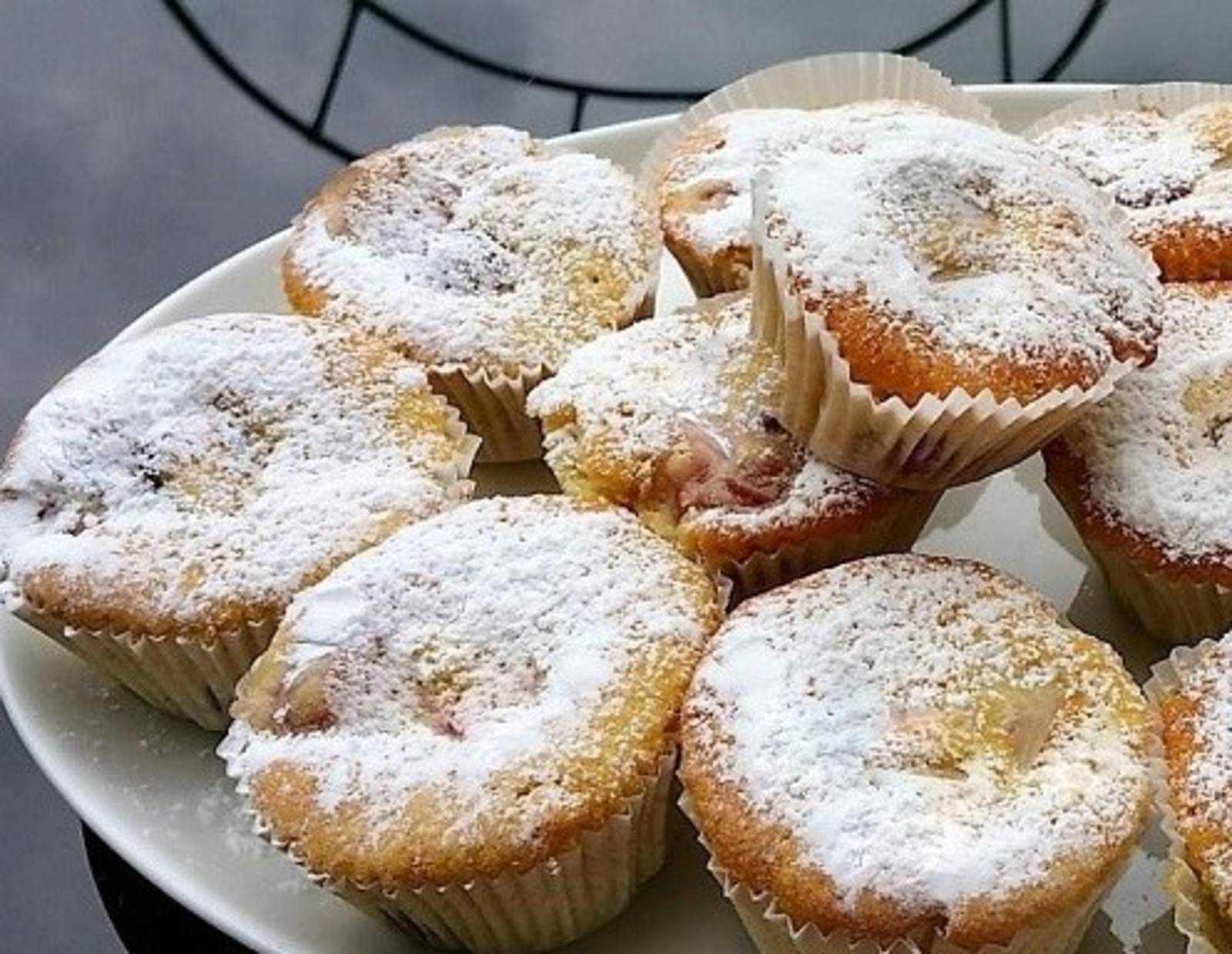 Marzipan-Trauben-Muffins Rezept - ichkoche.at