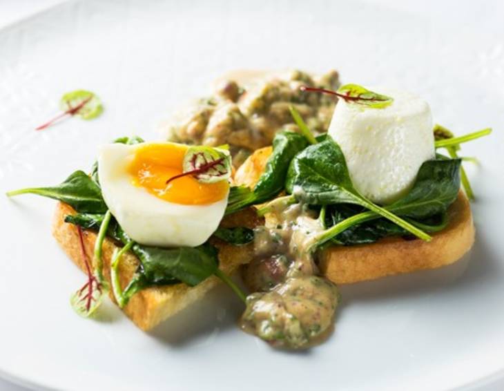 Genießerfrühstück Egg Benedict "TIAN Style" Genießerfrühstück Egg Benedict "TIAN Style"