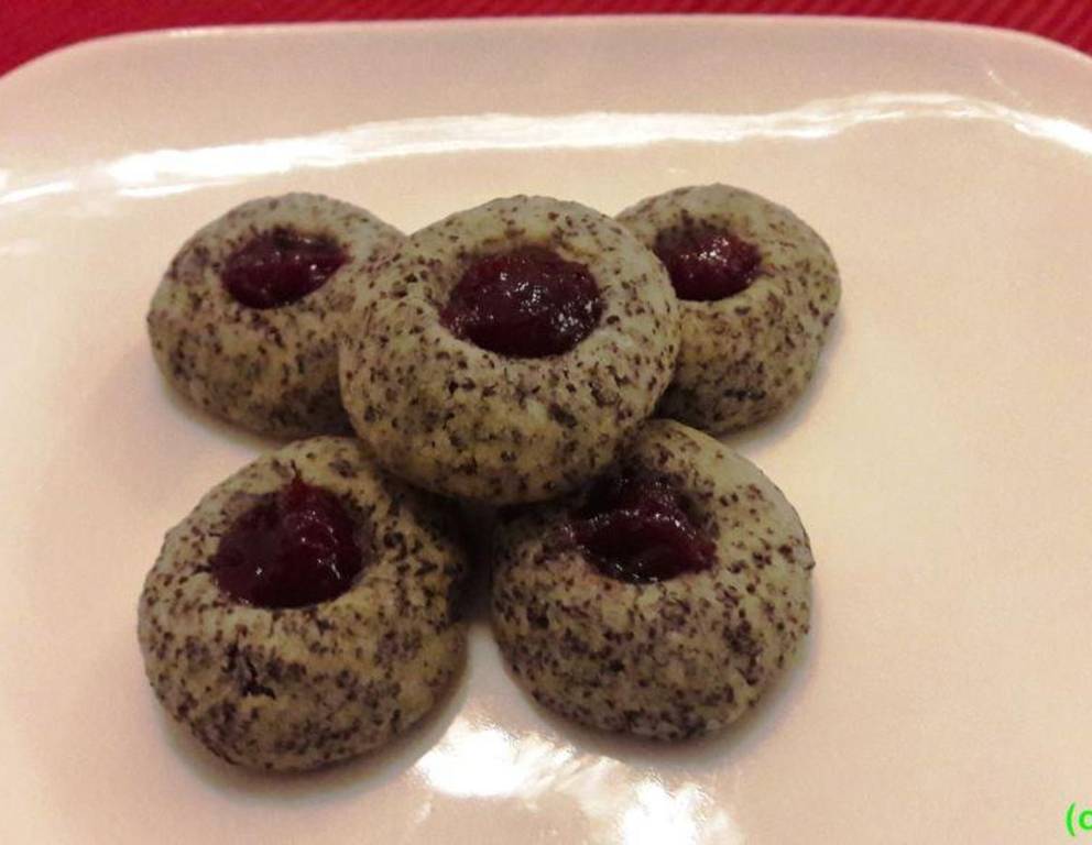 Husarenkrapferl mit Mohn Husarenkrapferl mit Mohn