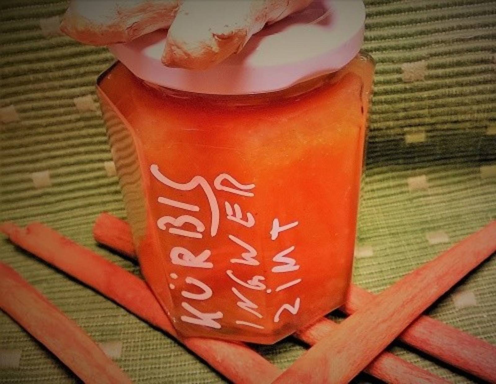 Kürbis-Ingwer-Zimt-Marmelade Kürbis-Ingwer-Zimt-Marmelade