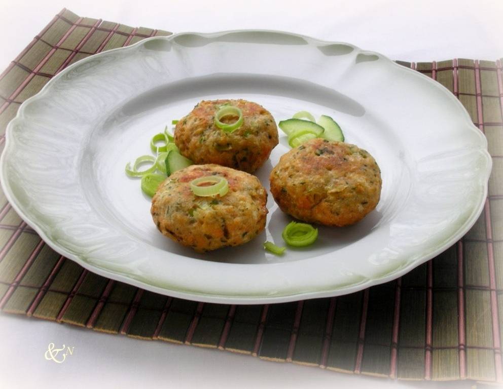 Lauch-Semmelknödel Lauch-Semmelknödel
