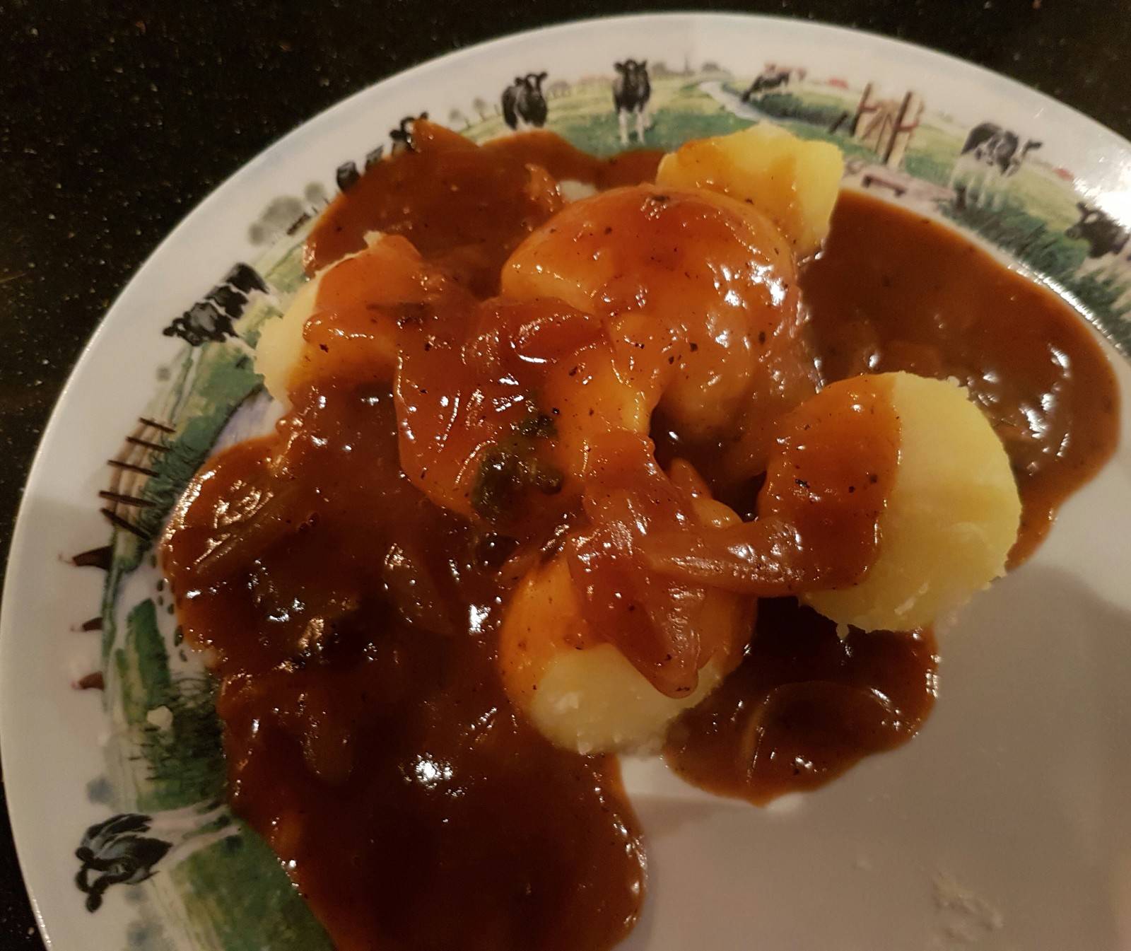 Braune Zwiebelsauce