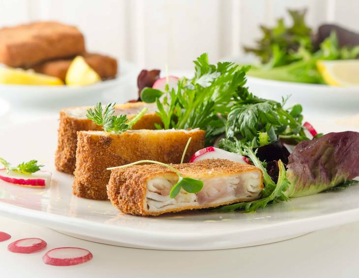 Selbstgemachte Fischstäbchen aus der Heißluftfritteuse Selbstgemachte Fischstäbchen aus der Heißluftfritteuse