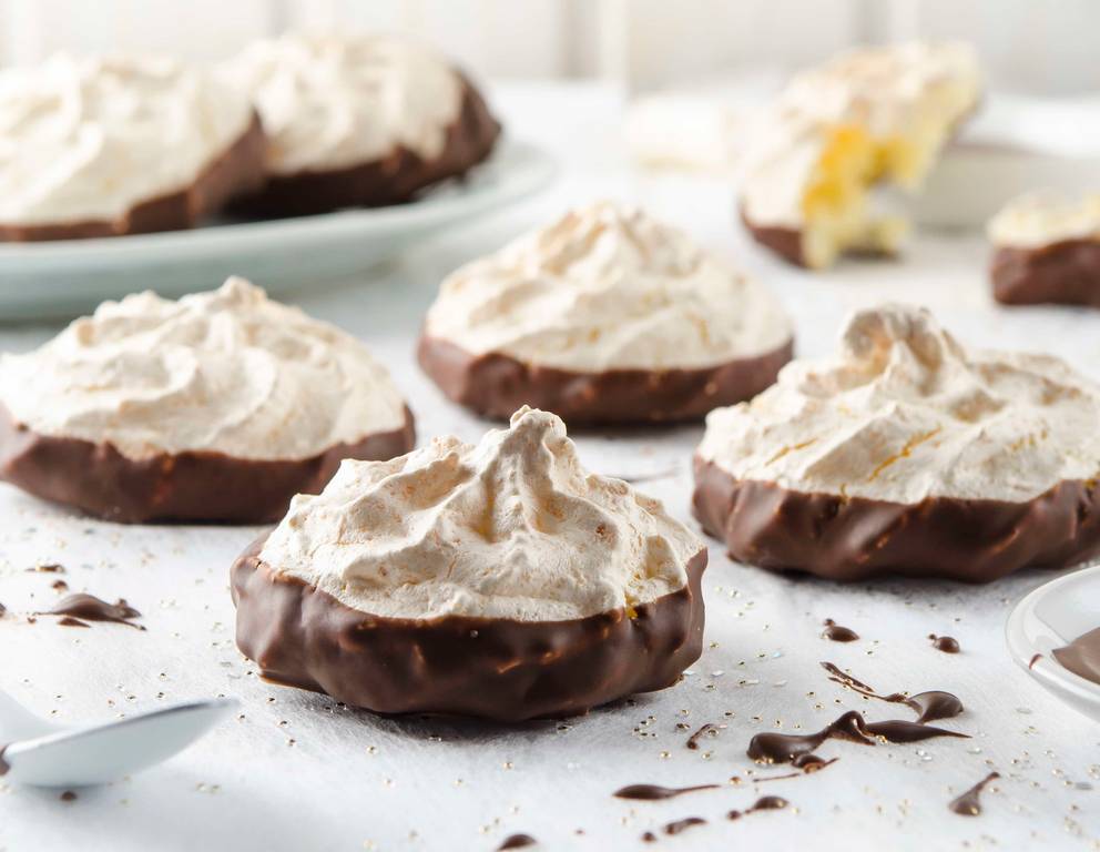 Kokoskuppeln aus der Heißluftfritteuse Kokoskuppeln aus der Heißluftfritteuse