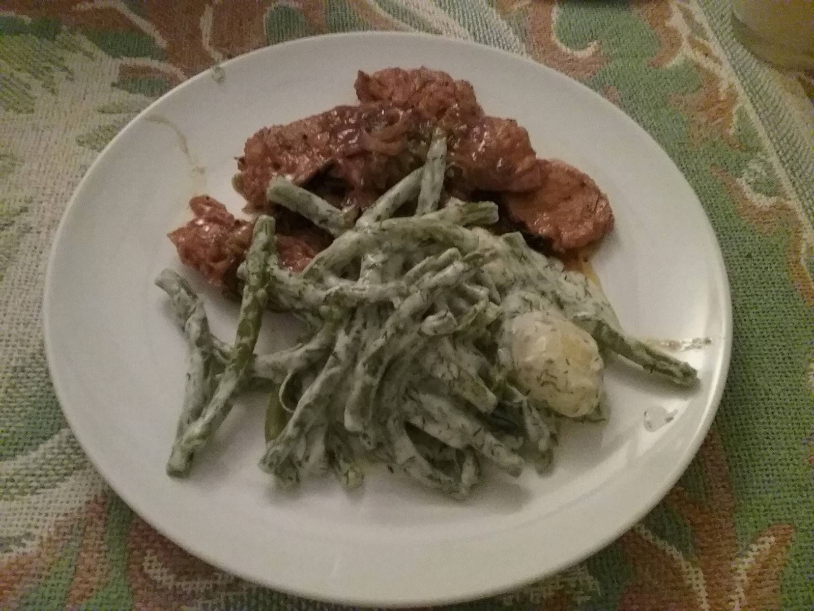 Putenmedaillons mit Dillfisolen und Kartoffeln Rezept - ichkoche.de