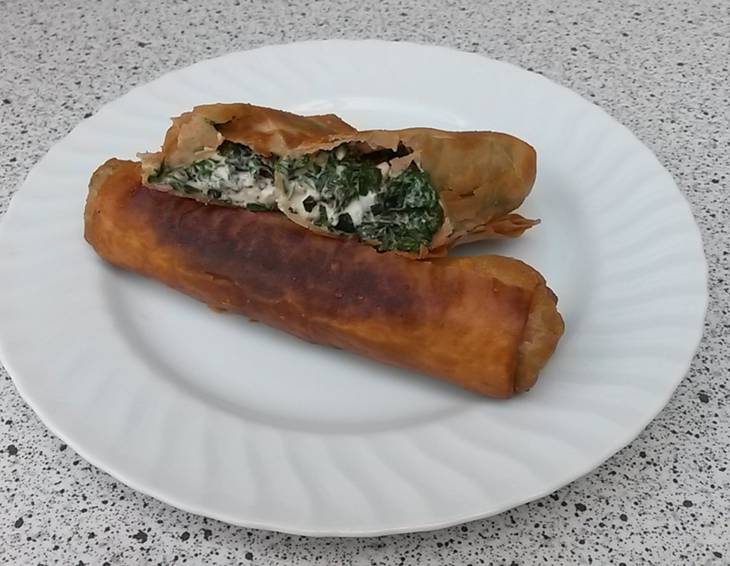Frittierte Mangoldrollen Frittierte Mangoldrollen