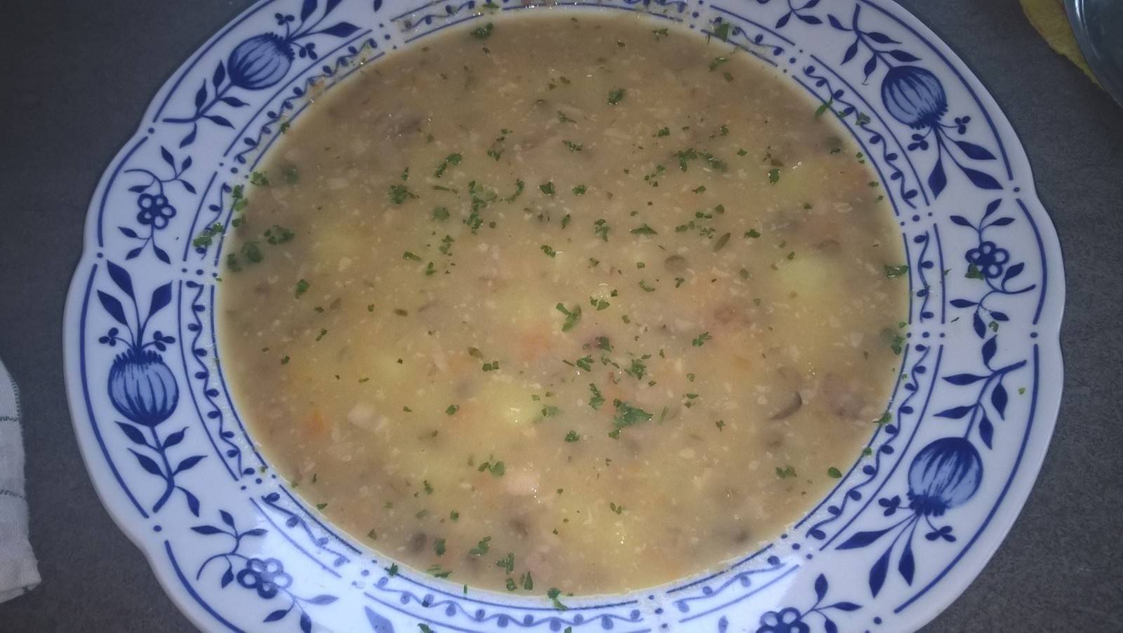 Linsensuppe